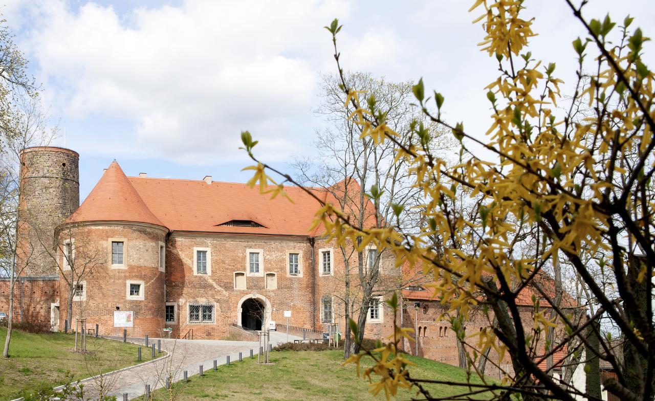Burghotel Bad Belzig Exterior foto